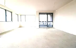 Тристаен апартамент в Пловдив, Кършияка