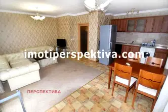 Тристаен апартамент в Пловдив, Кършияка