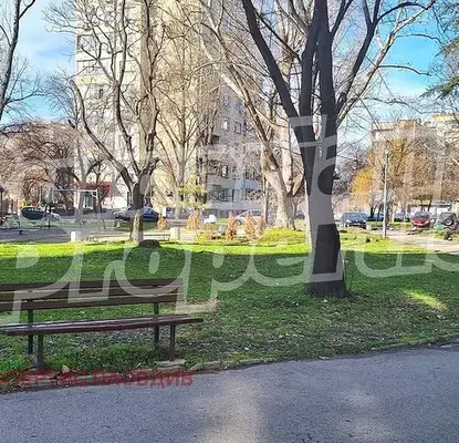 Снимка 5 — Тристаен апартамент в Пловдив, Кършияка