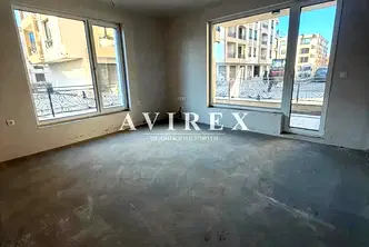 Тристаен апартамент в Пловдив, Кършияка