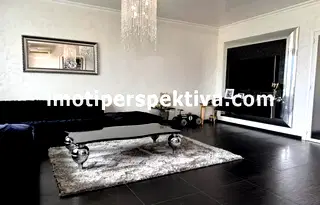 Тристаен апартамент в Пловдив, Кършияка