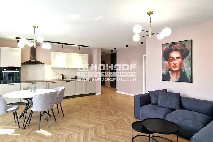 3-bedroom apartment in Plovdiv, Kyrshiyaka