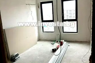 Тристаен апартамент в Пловдив, Кършияка