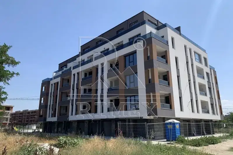 3-bedroom apartment in Plovdiv, Kyrshiyaka
