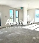 Тристаен апартамент в Пловдив, Кършияка