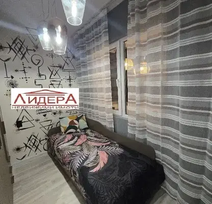 Снимка 5 — Двустаен апартамент с тераса в кв. Остромила, Пловдив