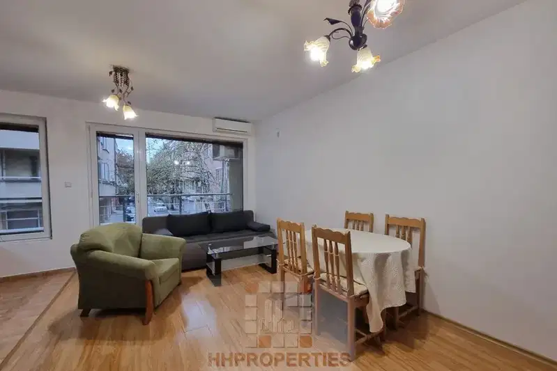 3-bedroom apartment in Plovdiv, Kyrshiyaka