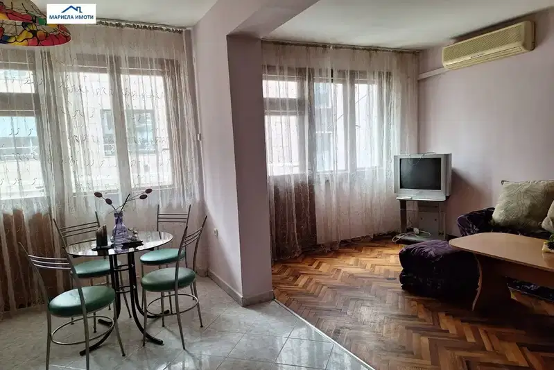 Тристаен апартамент в Пловдив, Кършияка