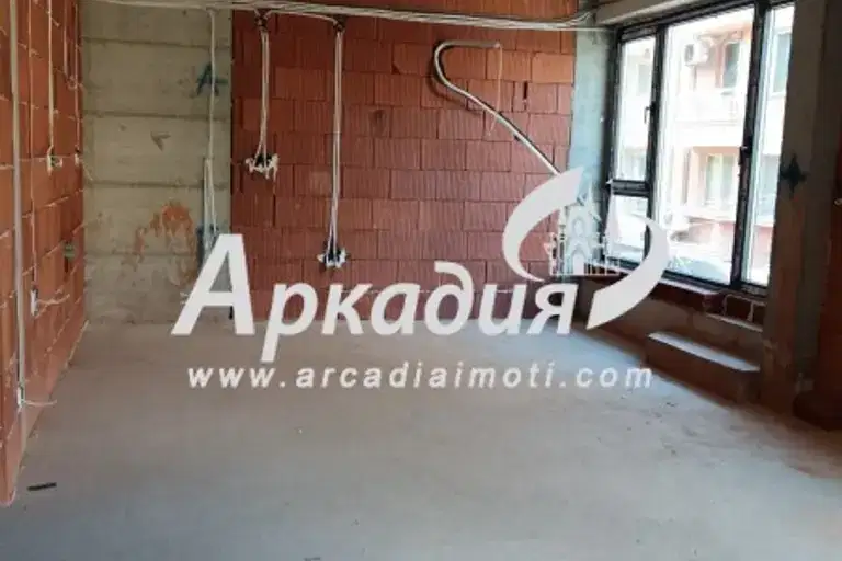 3-bedroom apartment in Plovdiv, Kyrshiyaka