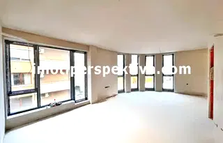 Тристаен апартамент в Пловдив, Кършияка