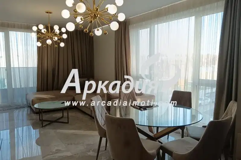 3-bedroom apartment in Plovdiv, Kyrshiyaka