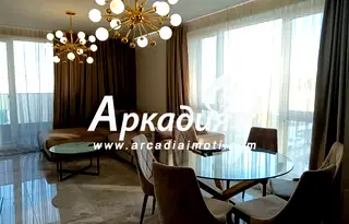 Тристаен апартамент с възможност за преустройство в Кършияка, Пловдив