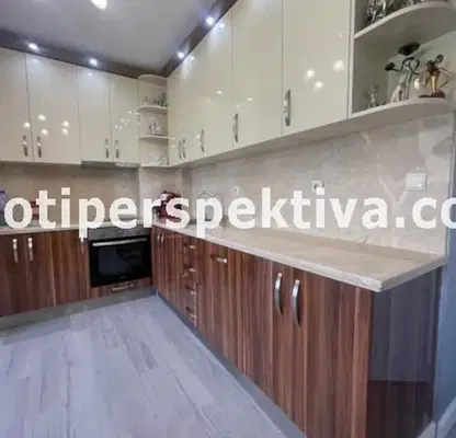 Снимка 5 — Тристаен апартамент в Пловдив, Кючук Париж