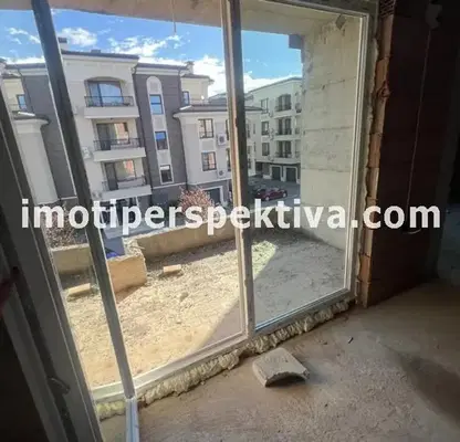 Снимка 5 — Тристаен апартамент 105 кв.м в Кючук Париж, Остромила с тераса