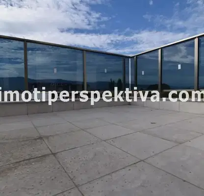 Снимка 2 — Тристаен апартамент в Пловдив, Кючук Париж