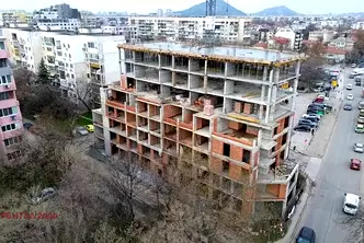 Тристаен апартамент в Пловдив, Кючук Париж