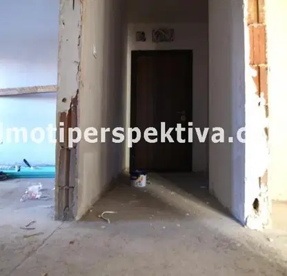 Снимка 4 — Тристаен апартамент в Пловдив, Кючук Париж
