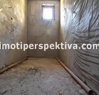 Снимка 5 — Тристаен апартамент в Пловдив, Кючук Париж