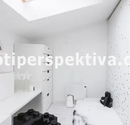 Снимка 5 — Тристаен апартамент в Пловдив, Кючук Париж