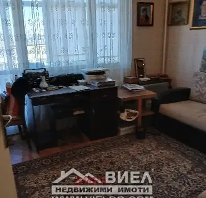 Снимка 4 — Тристаен апартамент в Пловдив, Кючук Париж