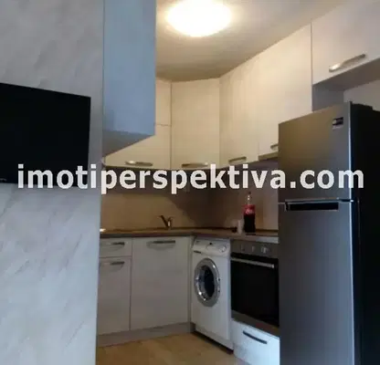 Снимка 5 — Тристаен апартамент с тераса в Кючук Париж, Пловдив