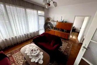 Тристаен апартамент в Пловдив, Кючук Париж