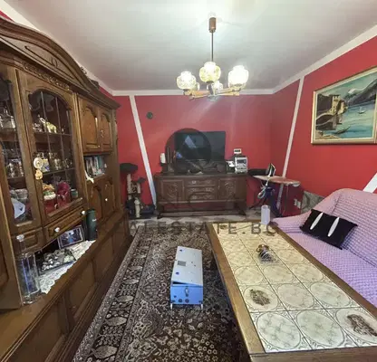 Снимка 3 — Тристаен апартамент в Пловдив, Кючук Париж