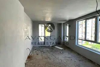 Тристаен апартамент в Пловдив, Кючук Париж