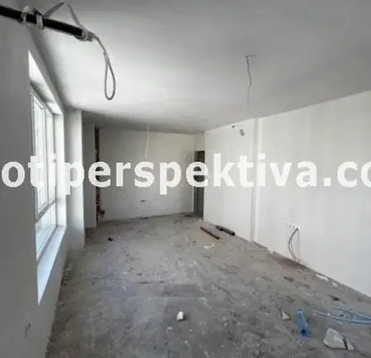 Photo 2 — Three-room apartment with terrace in Yuzhen, Plovdiv