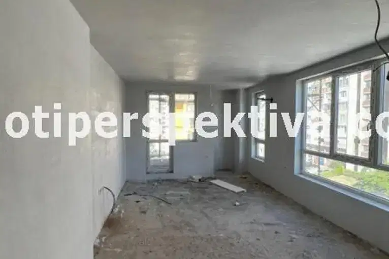 Three-room apartment with terrace in Yuzhen, Plovdiv