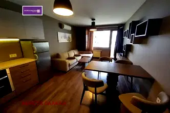 Тристаен апартамент в София, Лагера