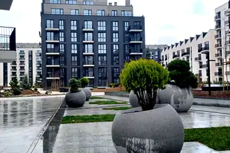 Тристаен апартамент в София, Лагера