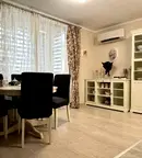 Тристаен апартамент с тераса в Лазур, Бургас