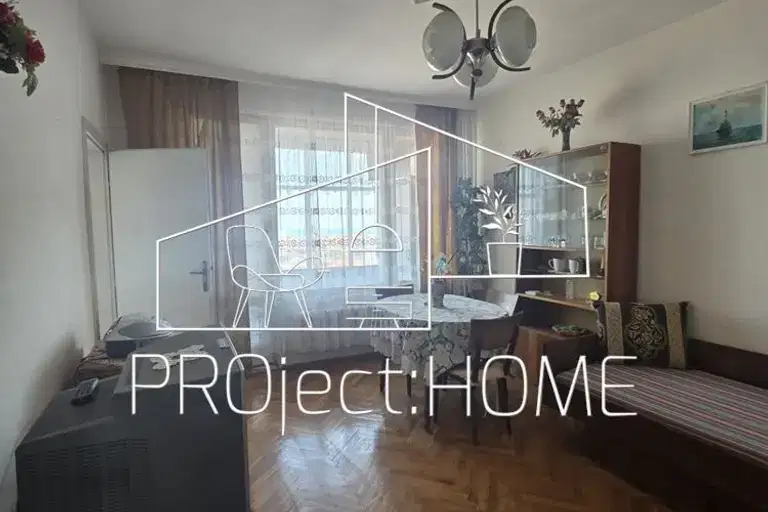 3-bedroom apartment in Burgas, Lazur