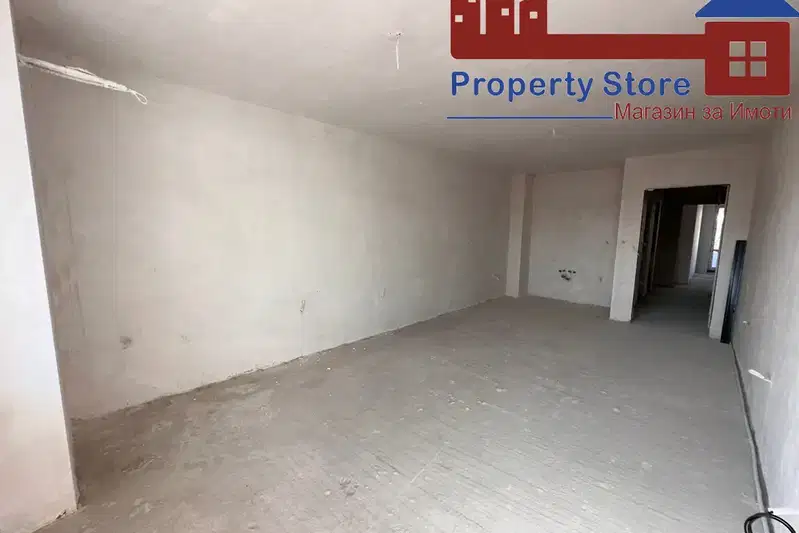 Тристаен апартамент с тераса в Левски 2, Варна