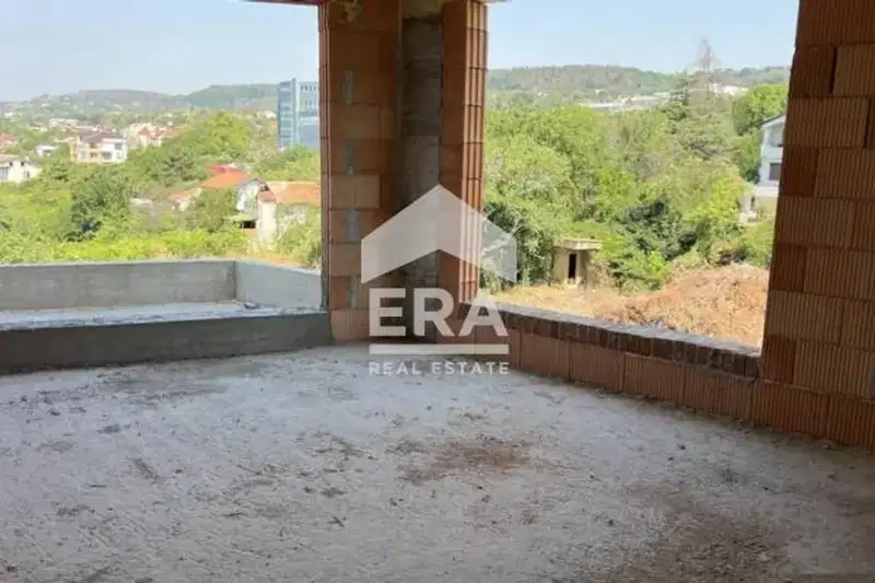 3-bedroom apartment in Varna, Levski 1
