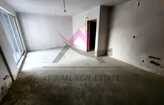 Тристаен апартамент във Варна, Левски 1