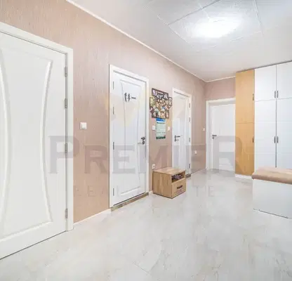 Снимка 5 — Тристаен апартамент във Варна, Левски 1