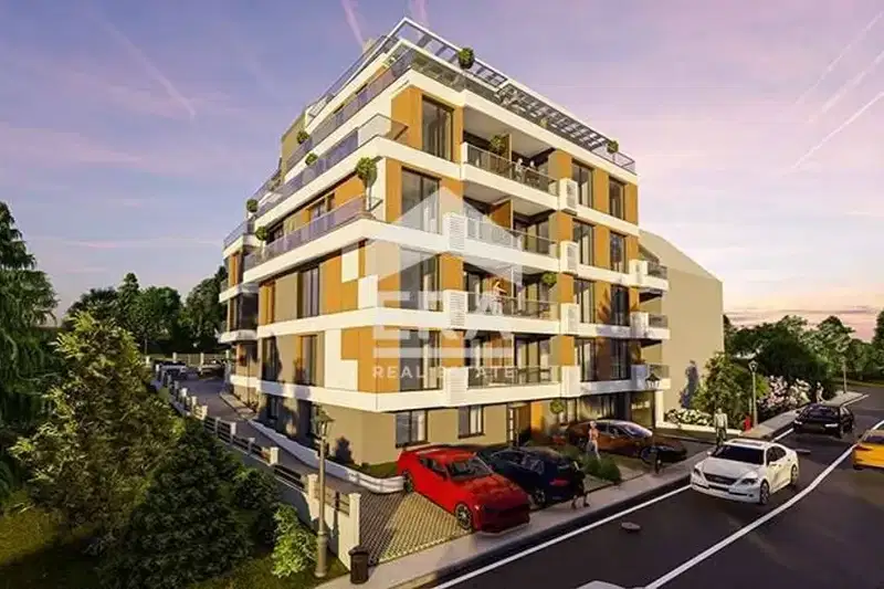 Тристаен апартамент във Варна, Левски 1