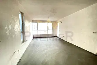 Тристаен апартамент във Варна, Левски 2