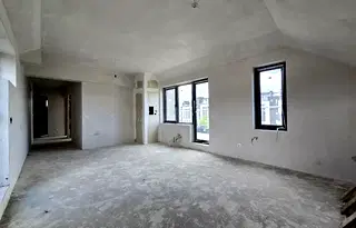 Тристаен апартамент с 360° гледка в Левски В, София