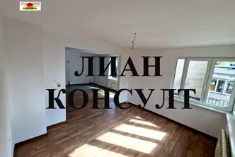 Тристаен апартамент в София, Лозенец