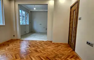 Тристаен апартамент в София, Лозенец