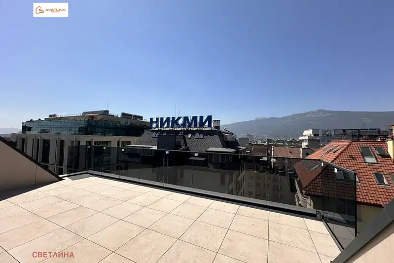 Тристаен апартамент в София, Лозенец