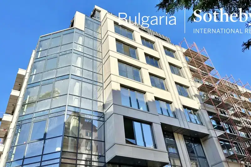 3-bedroom apartment in Sofiya, Lozenec