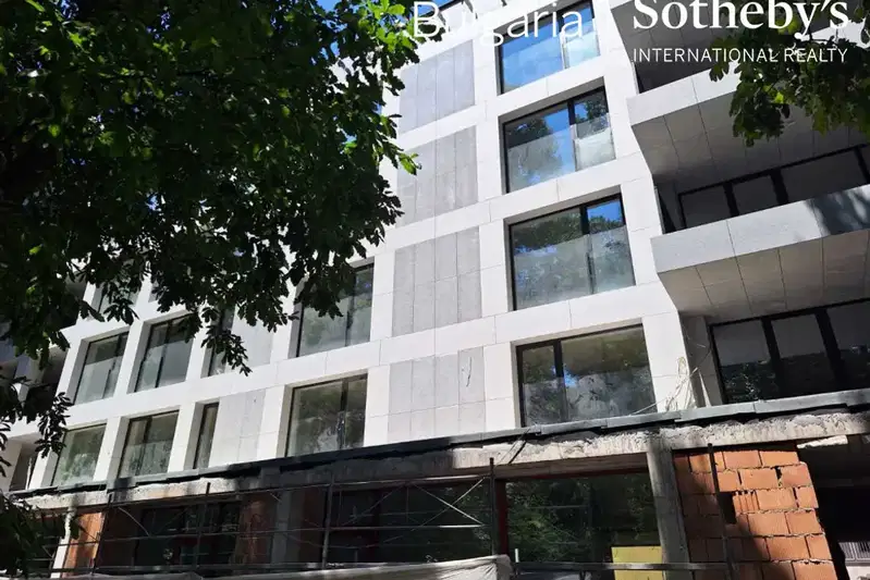 3-bedroom apartment in Sofiya, Lozenec