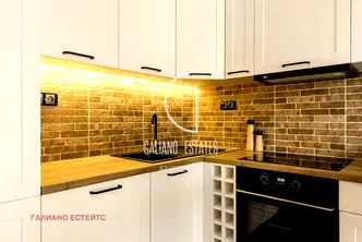 Тристаен апартамент с тераса в Лозенец, София