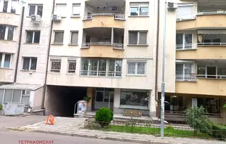 Тристаен апартамент в София, Лозенец