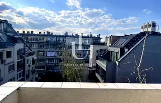 Тристаен апартамент в София, Лозенец