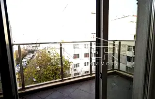 Тристаен апартамент във Варна, Лятно кино Тракия